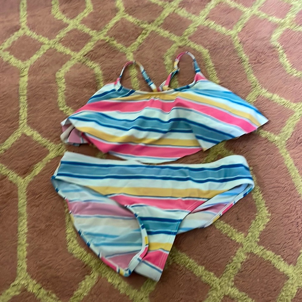 Swimwear 15/16